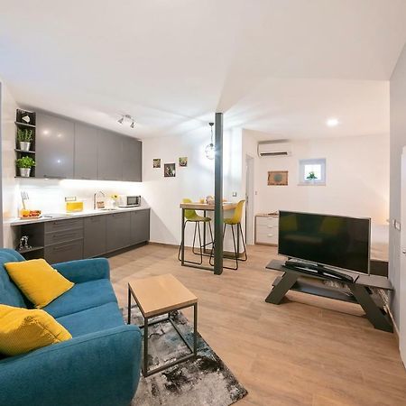 Mariva Downtown Studio Rovinj Exterior foto