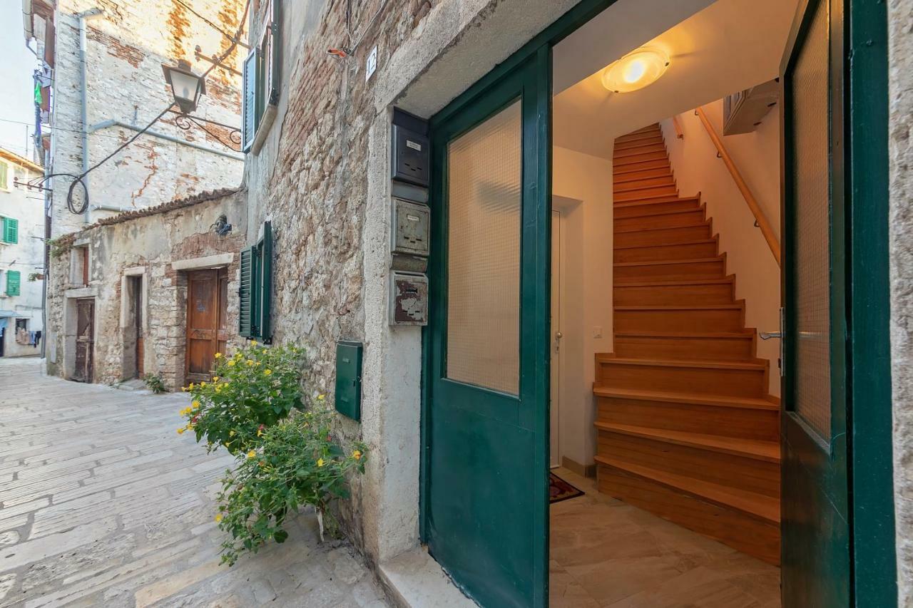 Mariva Downtown Studio Rovinj Exterior foto
